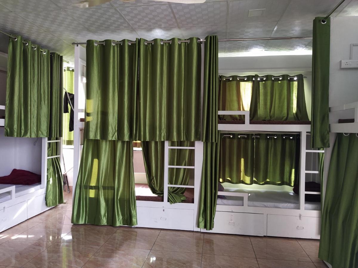 Hotel The Raja Palace Rishikesh Exterior photo